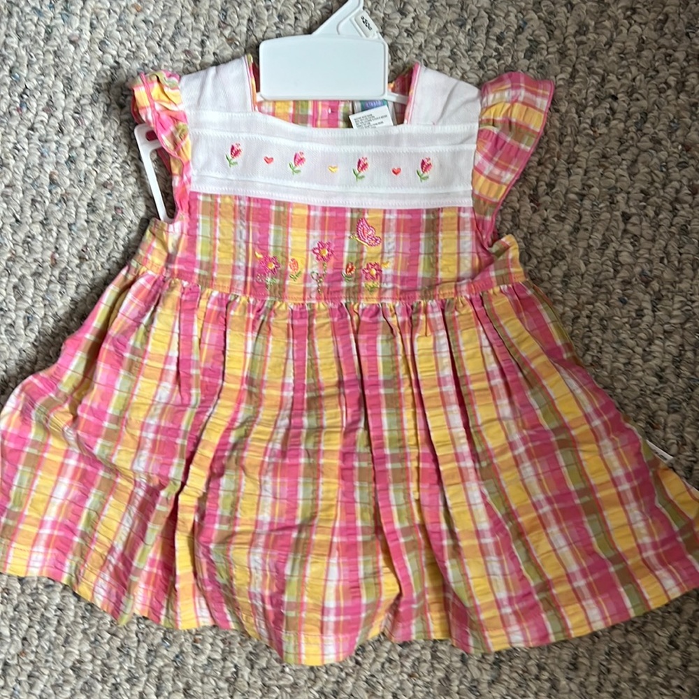 NWOT pretty plaid sundress with flowers and butterfly embroidered